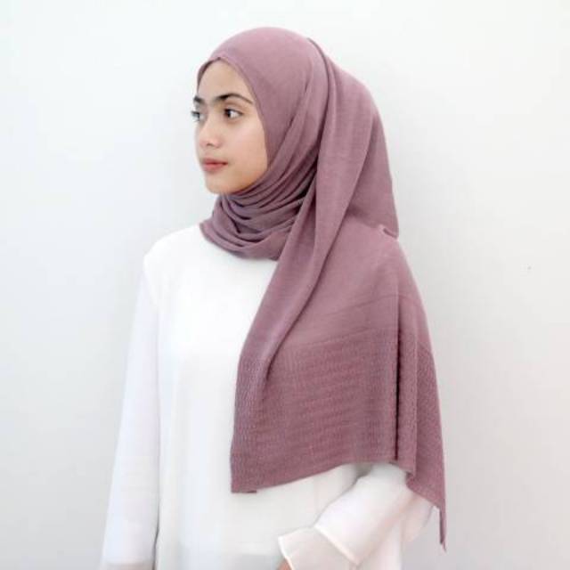 Nisrina Fashion Muslim Pashmina Instan Rajut Polos-4