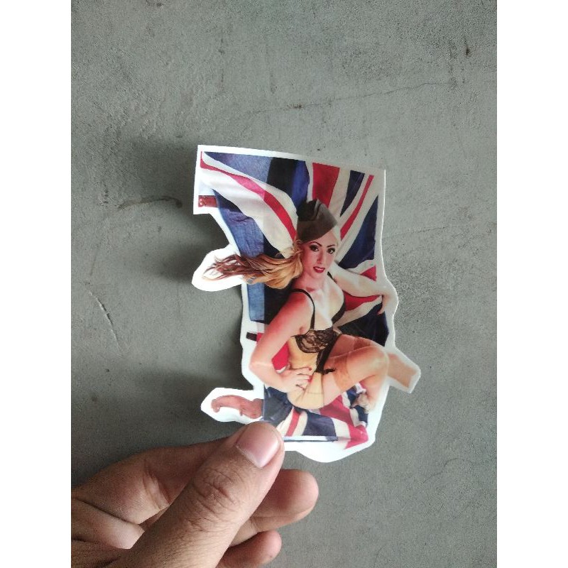 

Stiker pin up girl transparan kode 8