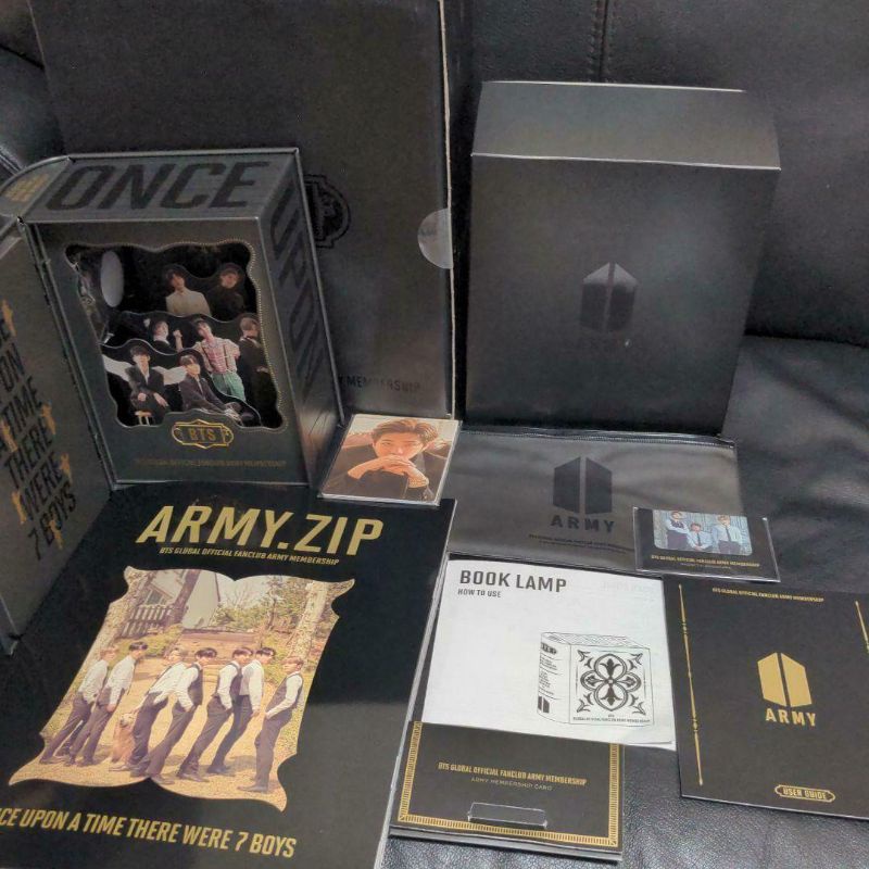 [SHARING] OFFICIAL ARMY KIT 7TH BTS / ARMY ZIP 7TH