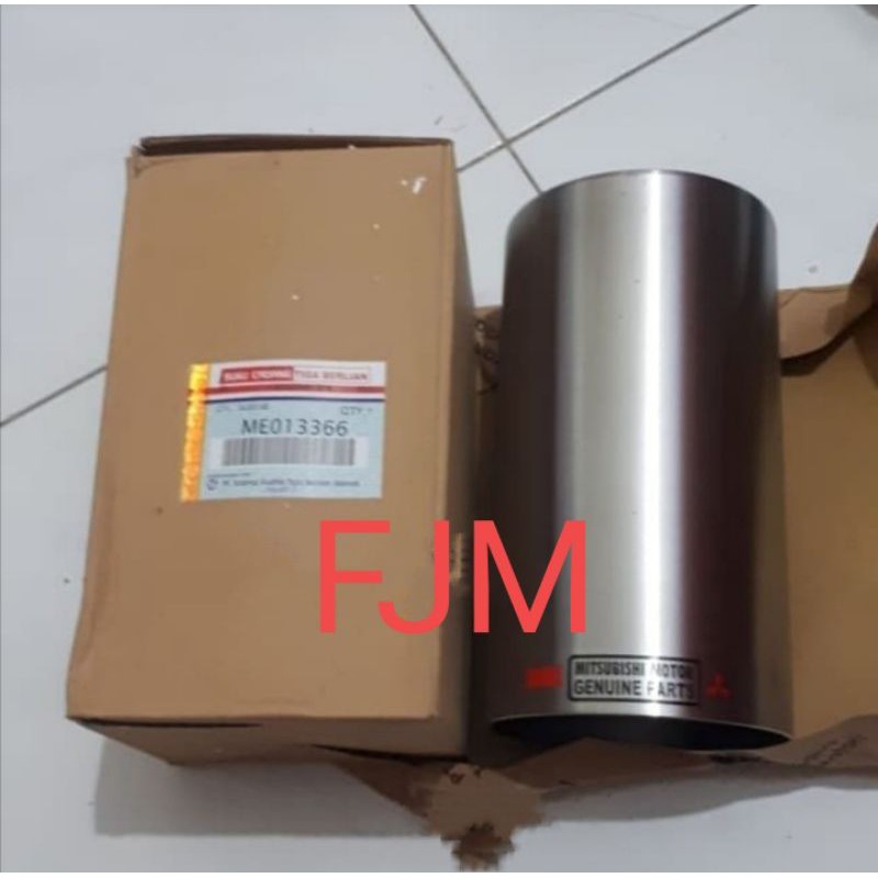 cylinder liner canter ps125/ps120 ME013366