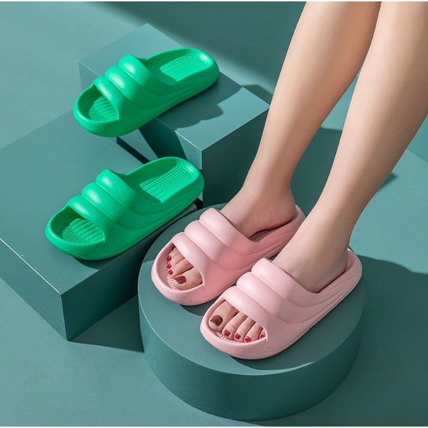 Sandal Rumah Outdoor Pria Wanita Tebal Empuk Anti Slip EVA Soft SP040
