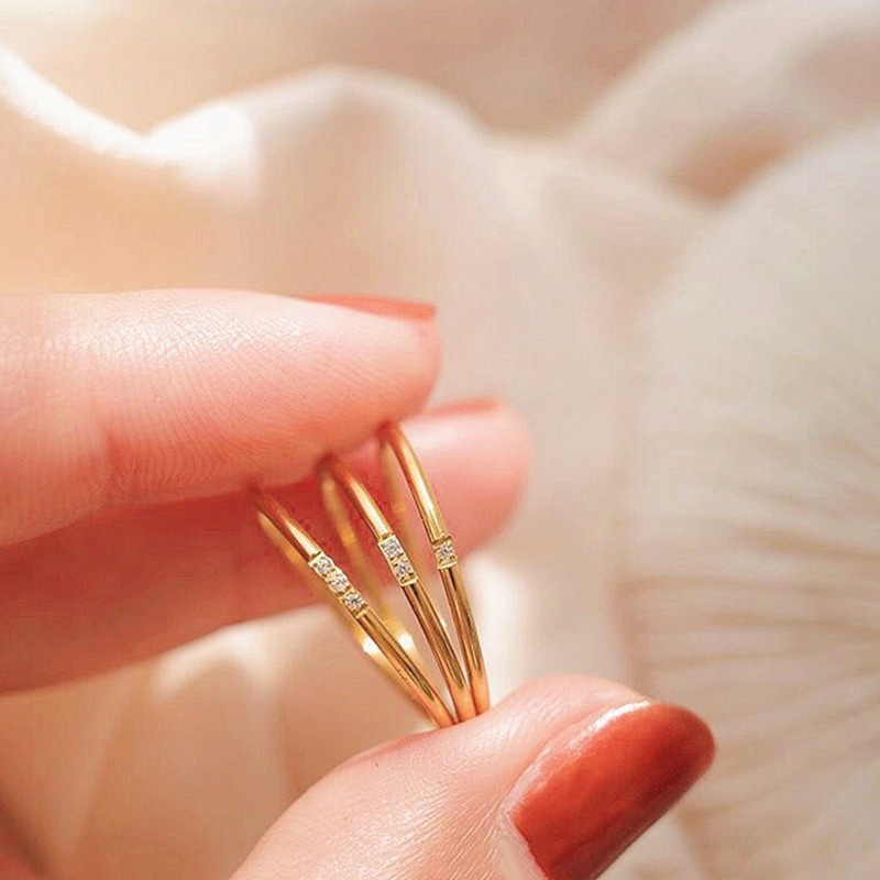 Cincin Titanium Wanita Anti Karat Asli Premium Cincin Berlian Klasik Emas 18k Korea Aksesoris Wanita