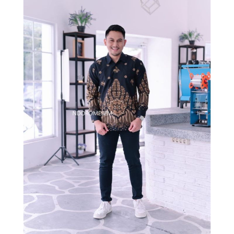 KEMEJA BATIK PREMIUM batik kangen kamulyan hitam katun halus baturaden reguler fit lengan panjang