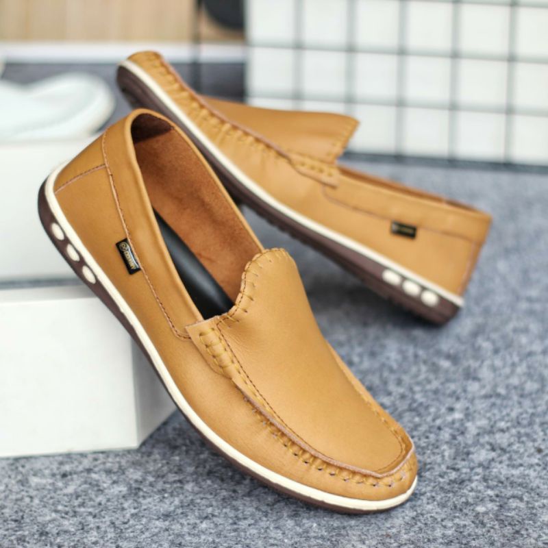 Sepatu Casual Pria Slip On Kulit Asli Slop Santai Kerja Pansus Trendi Modern Murah Premium