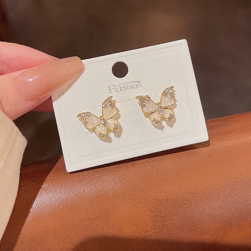 Anting Stud Desain Kupu-Kupu Bahan 925 silver needle Untuk Wanita Butterfly