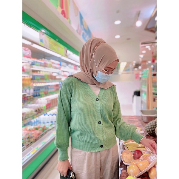 OLIVIA CARDY  / EIREN CROP CARDY / ATASAN BAJU RAJUT WANITA /KOREAN STYLE