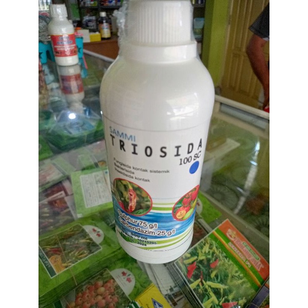 TRIOSIDA 100SC 500ml (paket Fungsida,Bakterisida,Insektisida)