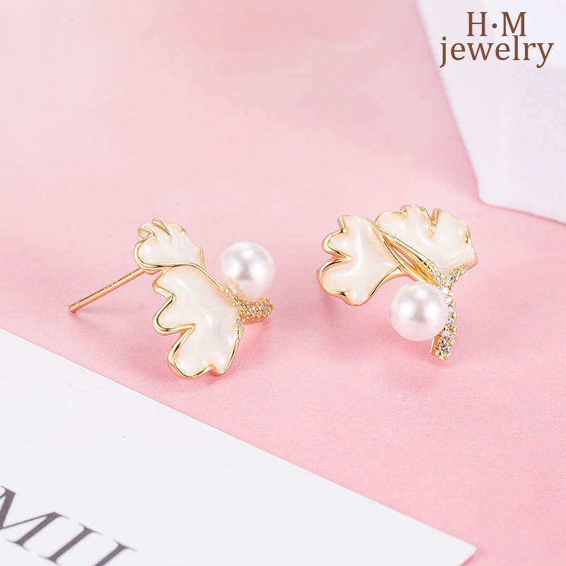 Anting Tusuk Motif Daun Ginkgo Hias Mutiara Imitasi Untuk Wanita