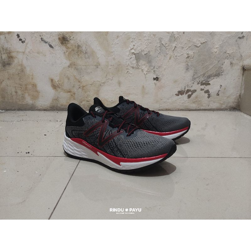 NEW BALANCE FRESH FOAM EVARE