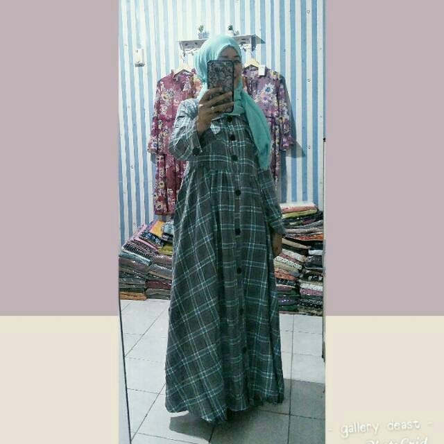 Dress Flanel Kotak super wide 2 by Frilla