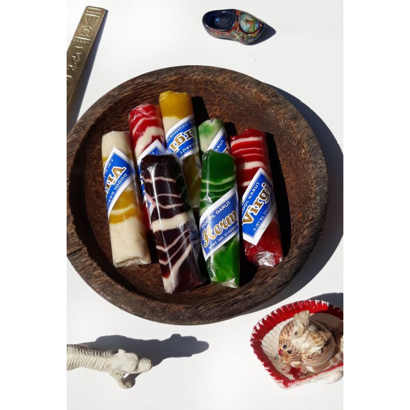 

Dodol Garut 250g [ isi -+ 12 ]