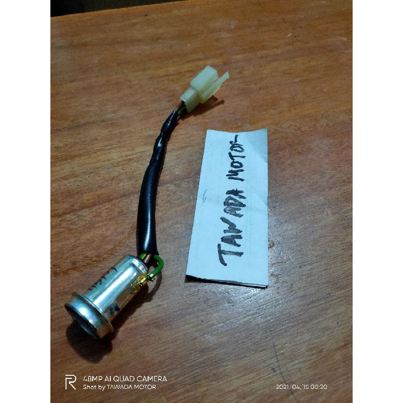 SOKET FITTING LAMPU STOP REM BELAKANG UNIVERSAL MODEL BESI HONDA SUZUKI YAMAHA KAWASAKI