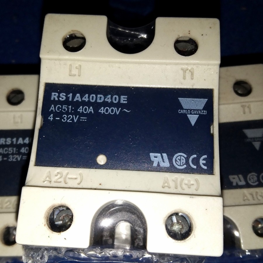 SSR RS1A40D40E 40A CARLO GAVAZI Relay
