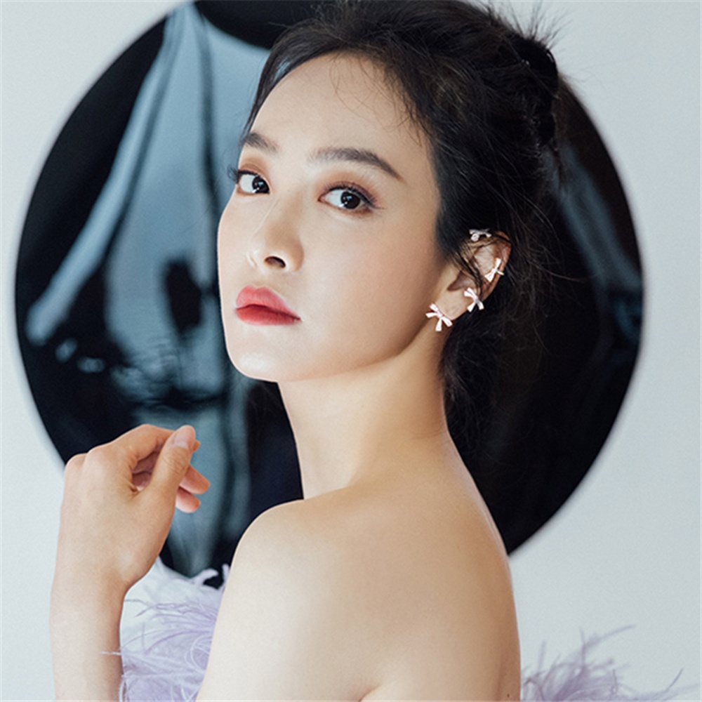 aaoottuuoo5.id Cod   1 Pcs Korean Super Flash Full Rhinestone Bow Without Pierced Ear Clip Jewelry for Party Wedding