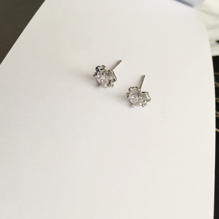 Wanita diawetkan bunga Zirkon anting-anting anting-anting lucu hollow cinta berlapis perak anting-an