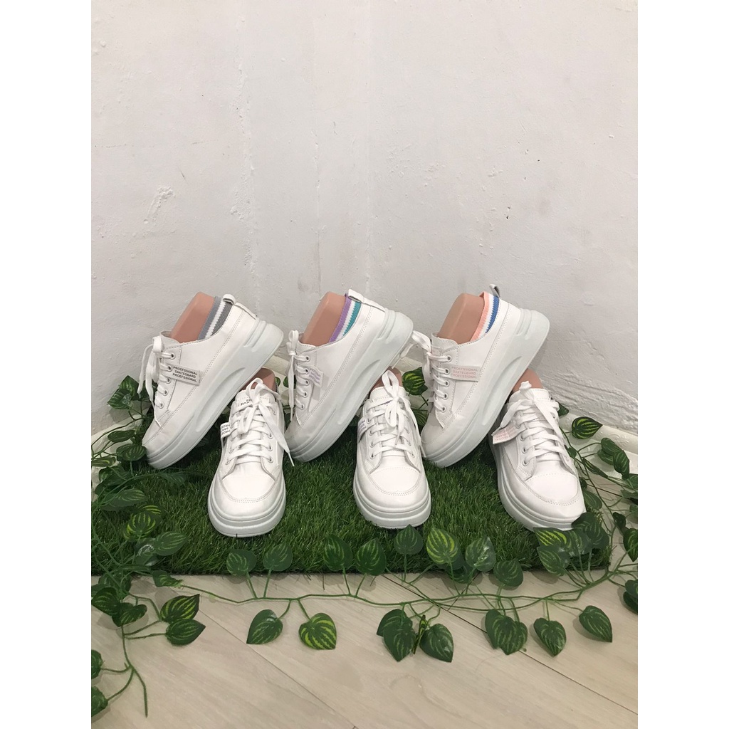 HS / Sepatu Sneakers Wanita Casual Import Fashion Sport Shoes 257