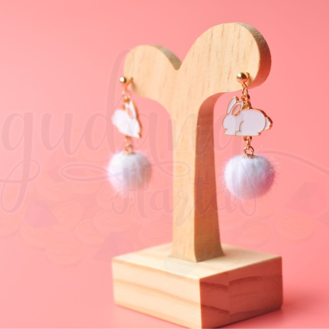 Anting Stud Kelinci Bola Rabbit and Ball Pompom Lucu Unik GH 203119