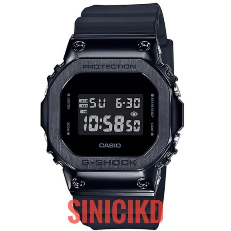 Jam tangan G Shock GM 5600B G Shock GM 5600B 1DR GM-5600B-1DR