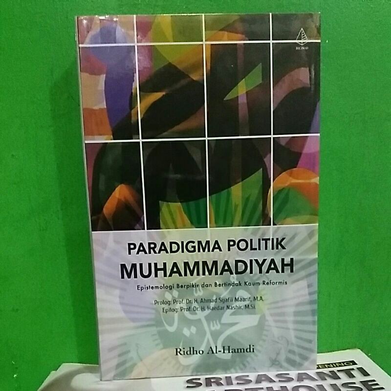 Buku Paradigma Politik MUHAMMADIYAH