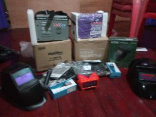 Kacamata Las Otomatis