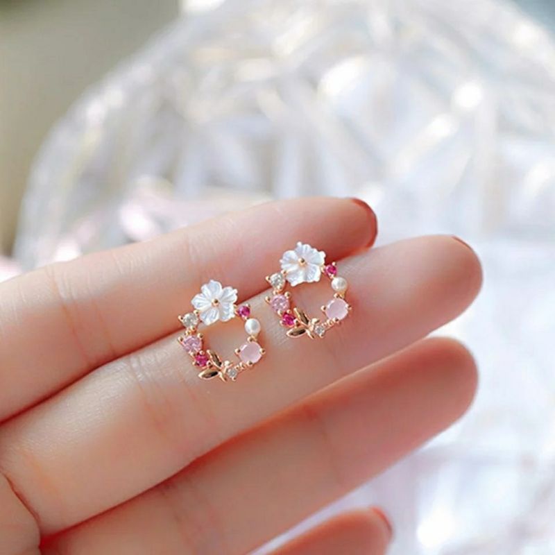 Anting Wanita Bunga Kecil KUPU KUPU//Anting Tusuk