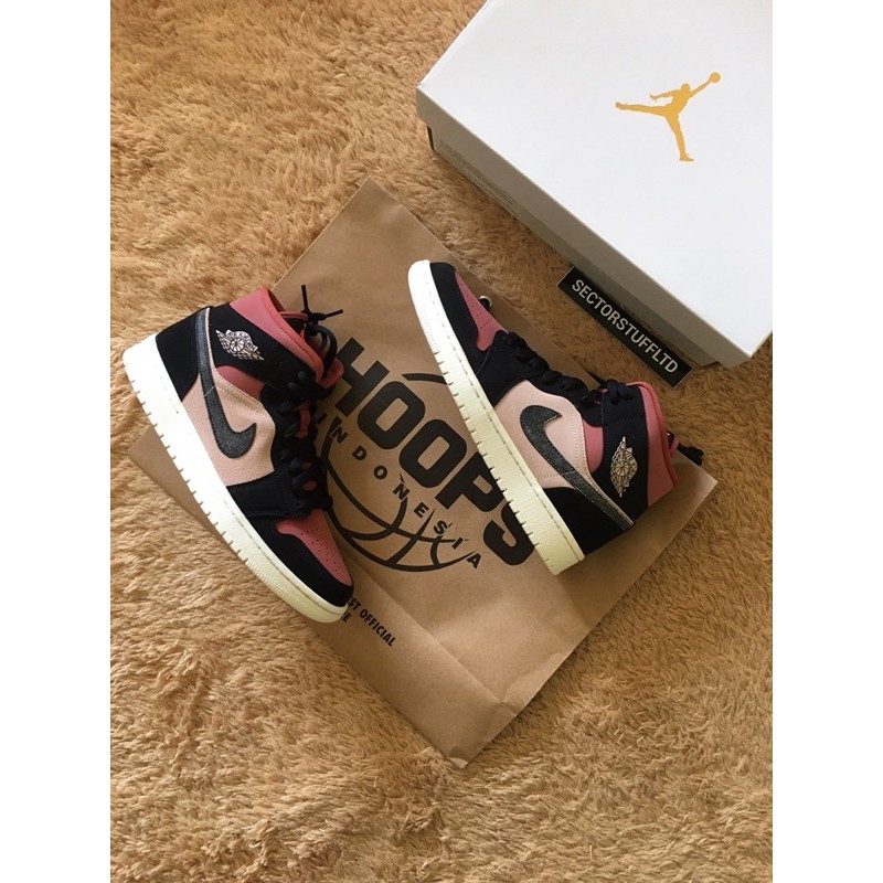 Nike Air Jordan 1 Mid Canyon Rust