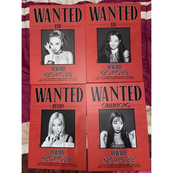 POB POSTCARD ITZY NOT SHY (Yeji, Lia, Ryujin,Chaeryeong) [POB POSTCARD PC PHOTOCARD ALBUM]