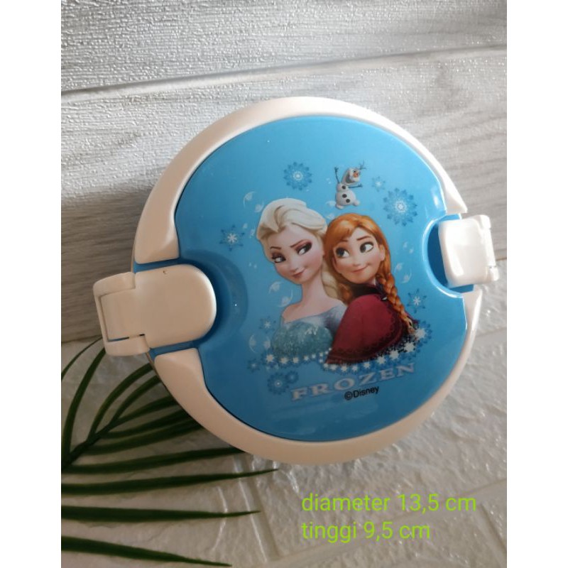 Tempat Makan Frozen