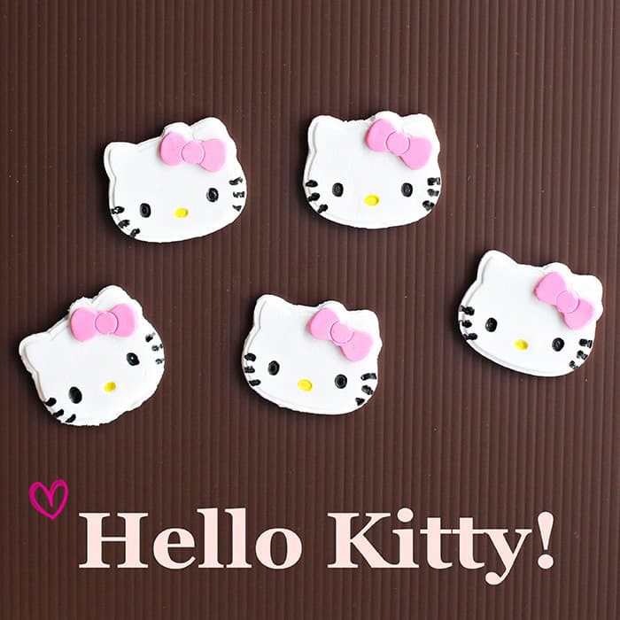 gumpaste hiasan kue kepala hello kitty pita