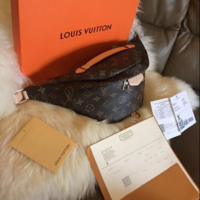 Tas LV Bumbag Louis Vuitton Bumbag Monogram