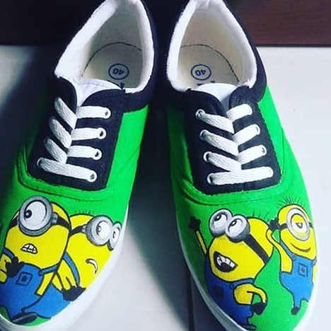 

SEPATU LUKIS BEBAS DESAIN CUSTOM NAMA GAMBAR KUALITAS RAPI CEPAT 50