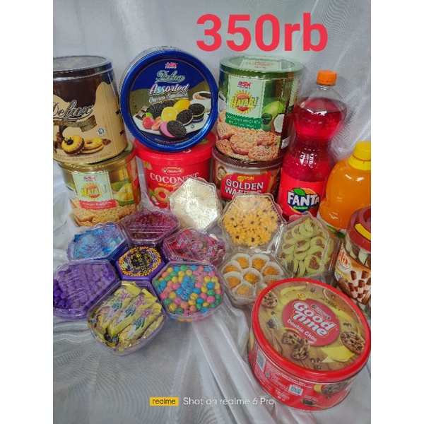

paket makanan lebaran kumplit