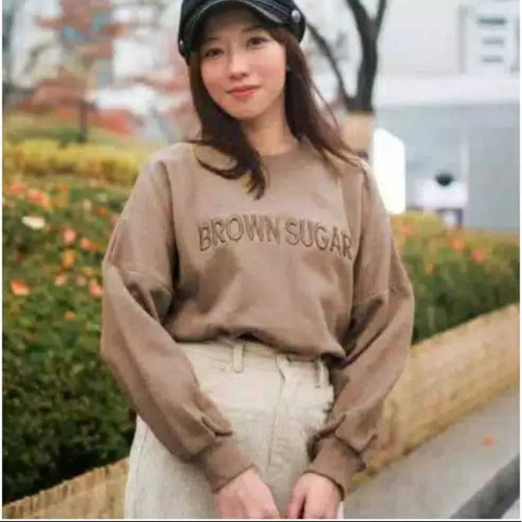 Brown Sugar Sweater Crewneck - Outfit Wanita - Bordir - Allsize - Bahan Fleece tebal dan lembut