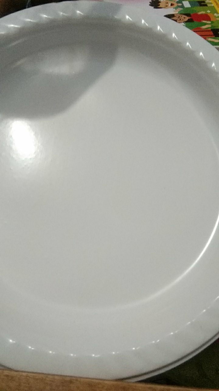 Piring Plastik Hips Putih 7 Inch Food Grade