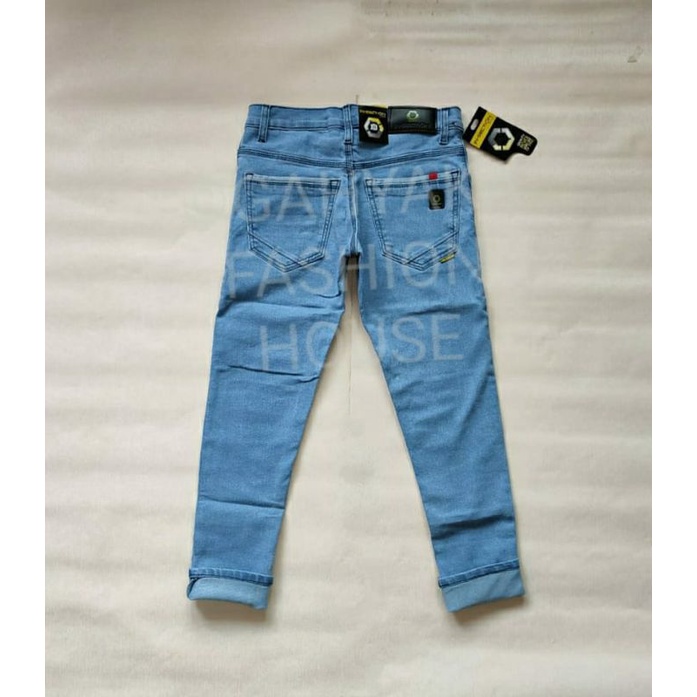 CELANA JEANS ANAK TANGGUNG 8-15 TAHUN SIZE 24-25-26 BAHAN 14 OZ TEBAL MELAR DAN ADEM MADE IN BANDUNG