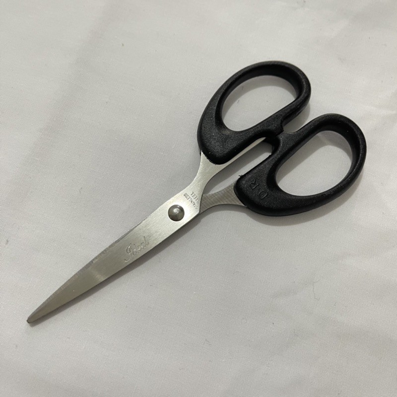 

Gunting PERLUSIN stainless ideal 14 cm / k200