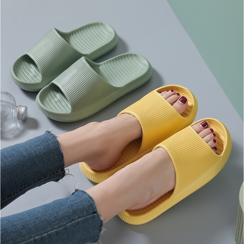 Sandal Rumah Pria Wanita Ringan Empuk Anti Slip Slipper EVA Soft SP037