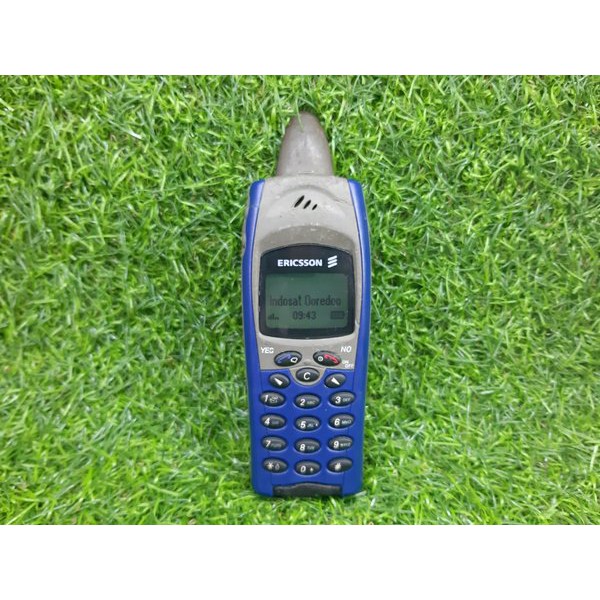 HP Jadul Ericsson R310s R310 Sirip Hiu Outdoor Anti Air Not R250 Paus or R190 or GF388