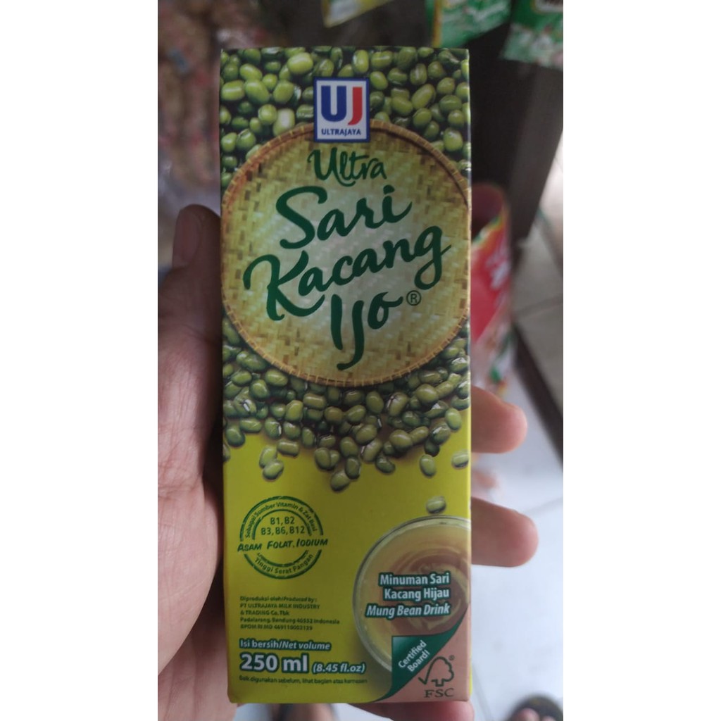 

Ultra Sari Kacang Ijo 250 ml Sari Kacang Hijau