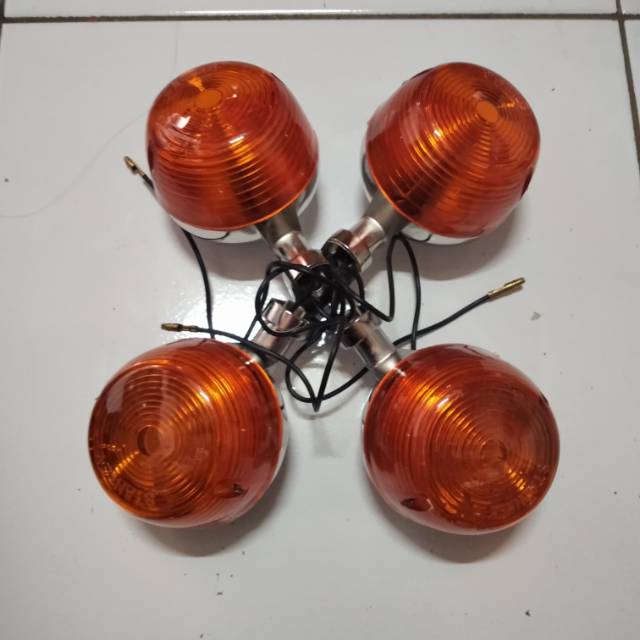 Sein honda cb100 125 s90z