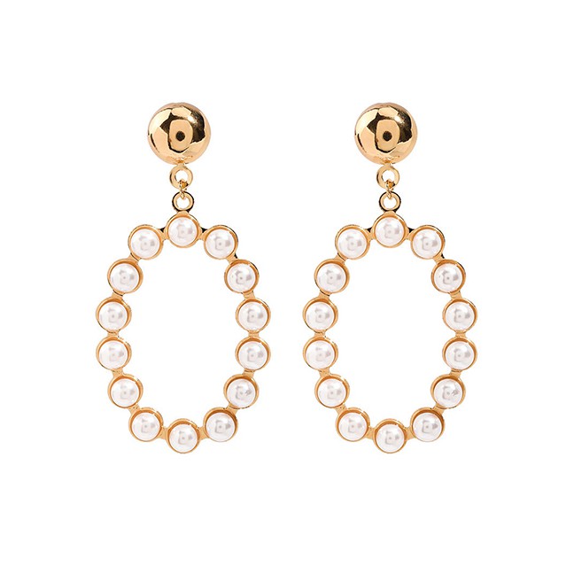 LRC Anting Tusuk Fashion Golden Geometric Oval Alloy Pearl Earrings K10061