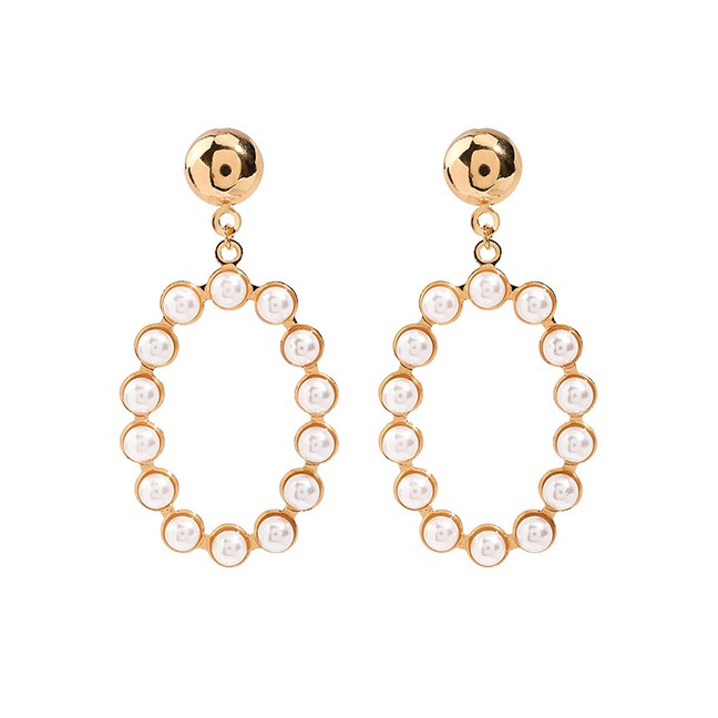 LRC Anting Tusuk Fashion Golden Geometric Oval Alloy Pearl Earrings K10061