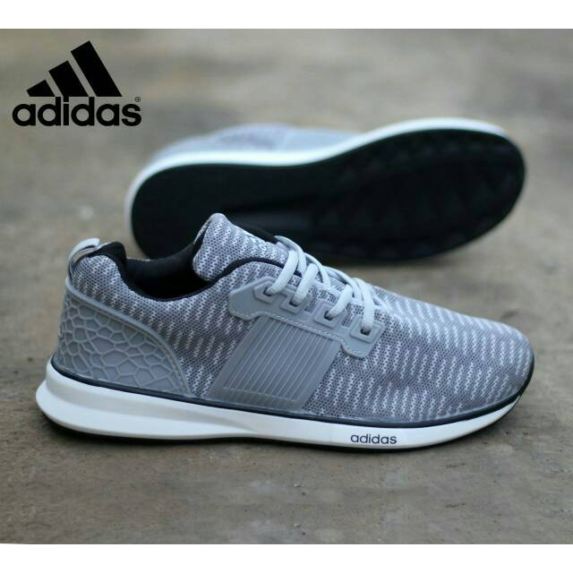 Sepatu Olahraga Pria Adidas Pureboost Kualitas Import Made in vietnam