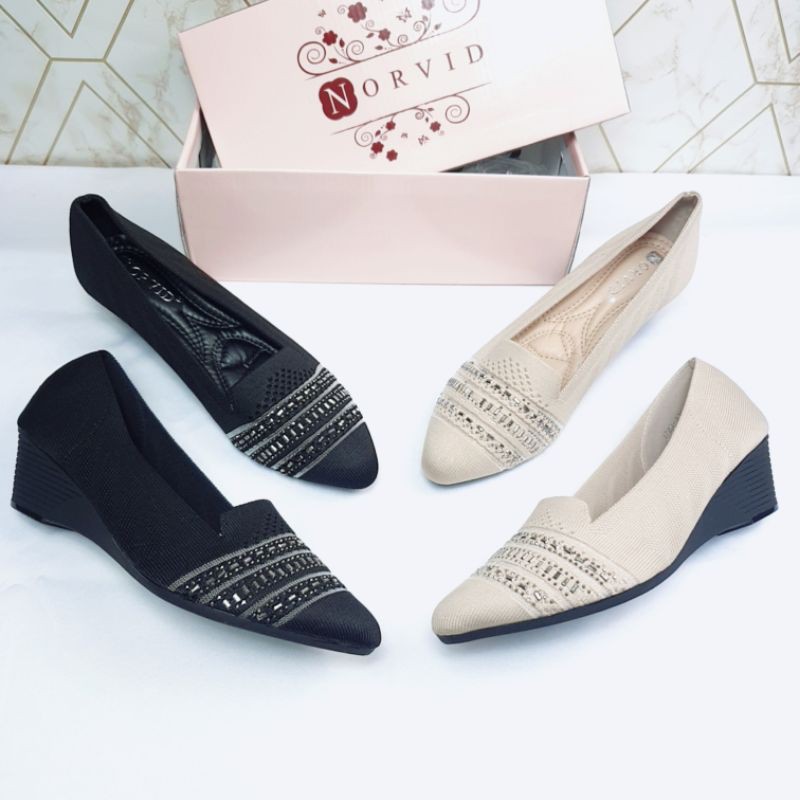 Norvid wedges skynit dotted  NGS1703225
