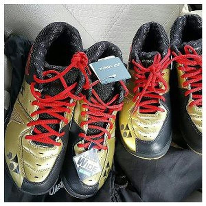Dijual Sepatu Badminton Yonex Edisi Lindan Olympic Rio Gold Original