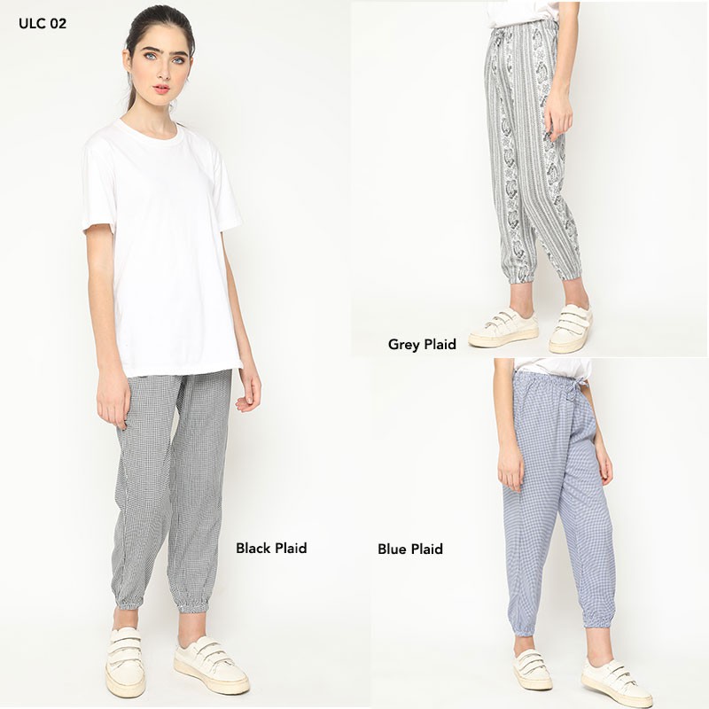  Celana Jogger Wanita UNIQLO  Original Sisa Ekspor 