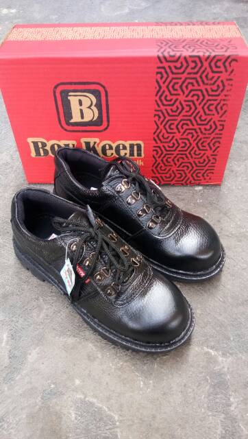 Sepatu sefty boots kulit asli nyaman dipakai solnya udah dijahit