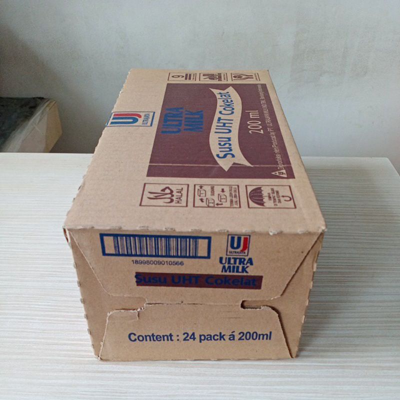 

DA SUSU ULTRA MILK COKELAT 200 ML 200ML DUS KARTON (1 DUS ISI 24 PCS) / SUSU ULTRA UHT RASA