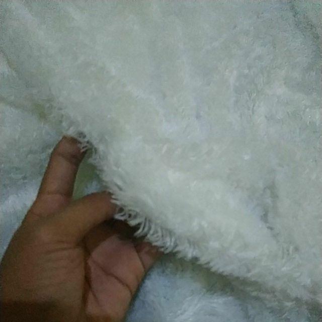 Sprei Bulu Rasfur Sprei Bulu Putih Sprei Pengantin Sprei Dekorasi