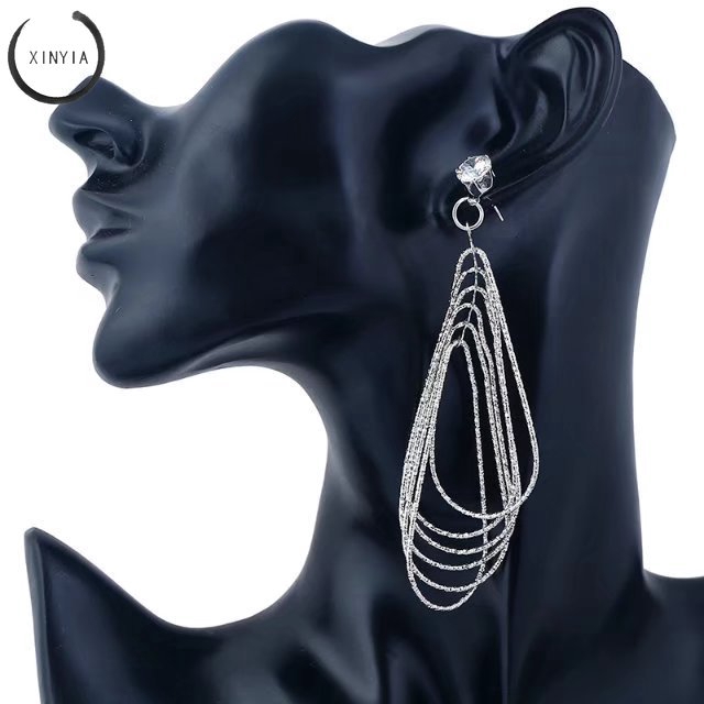 Multi-layer Logam Water Drop Earrings Retro Anting-anting Panjang Wanita Yang Berlebihan